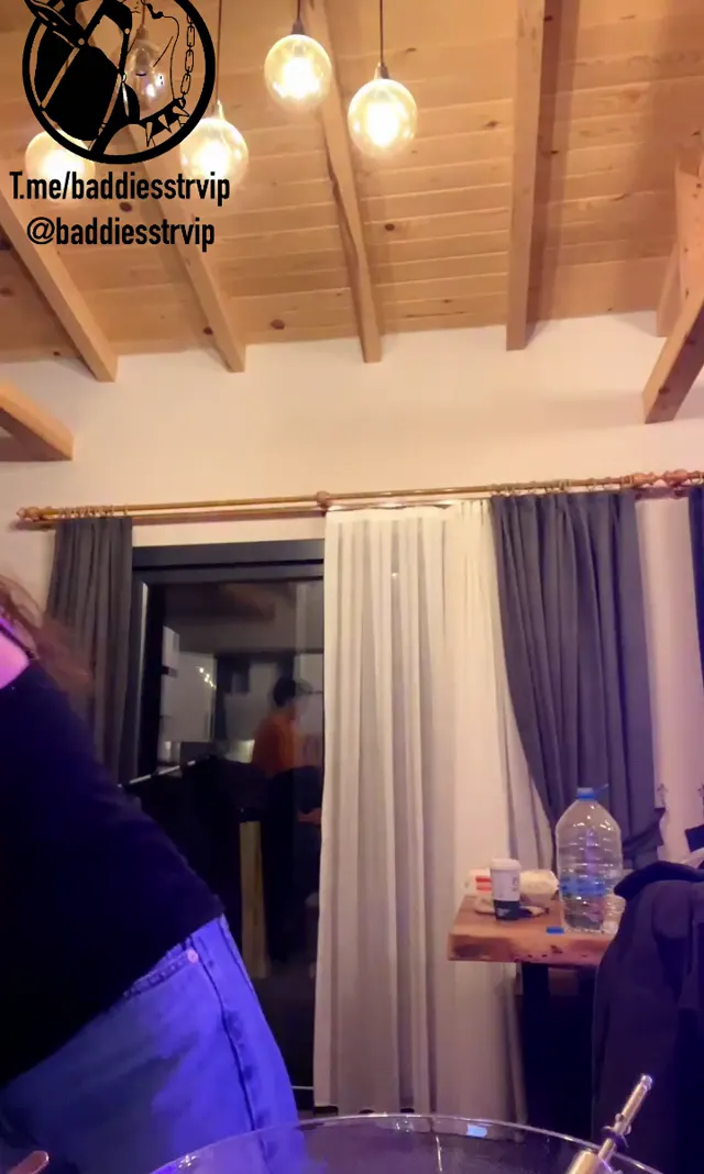 1cookbarmaid(simasimal) Ifşa Videoları - Part 7 — 1Cook1Barmaid — Türk ifşa · sahne 2