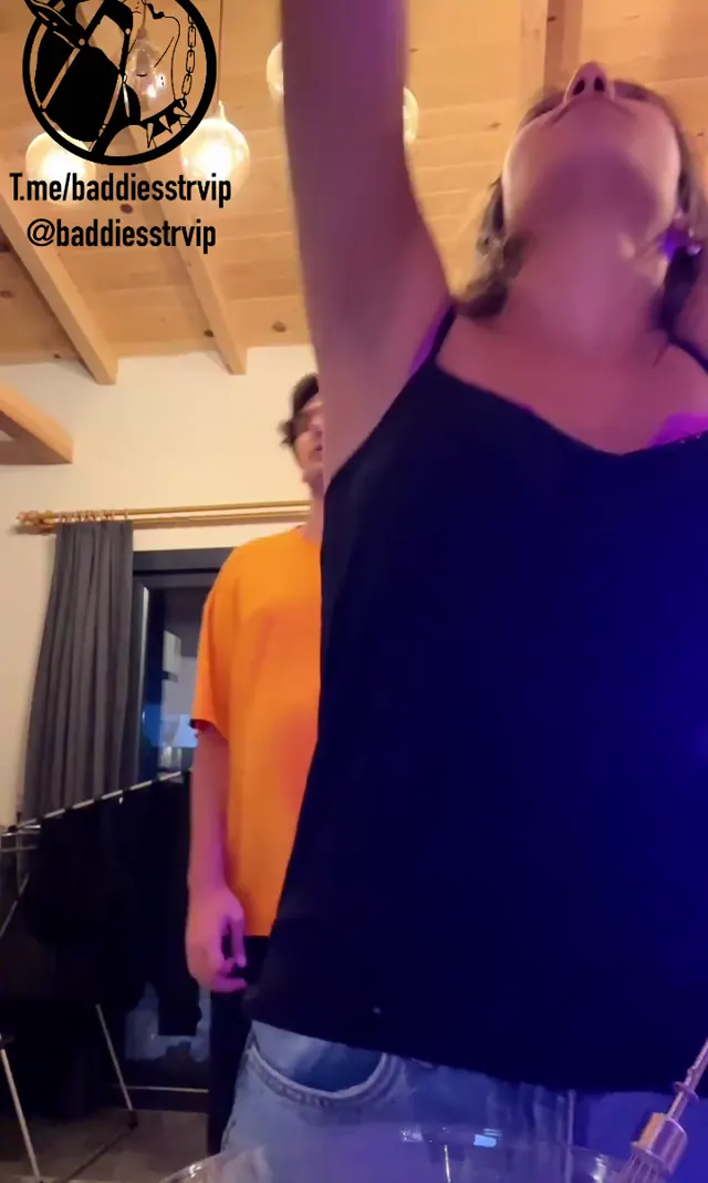 1cookbarmaid(simasimal) Ifşa Videoları - Part 7 — 1Cook1Barmaid — Türk ifşa · sahne 3
