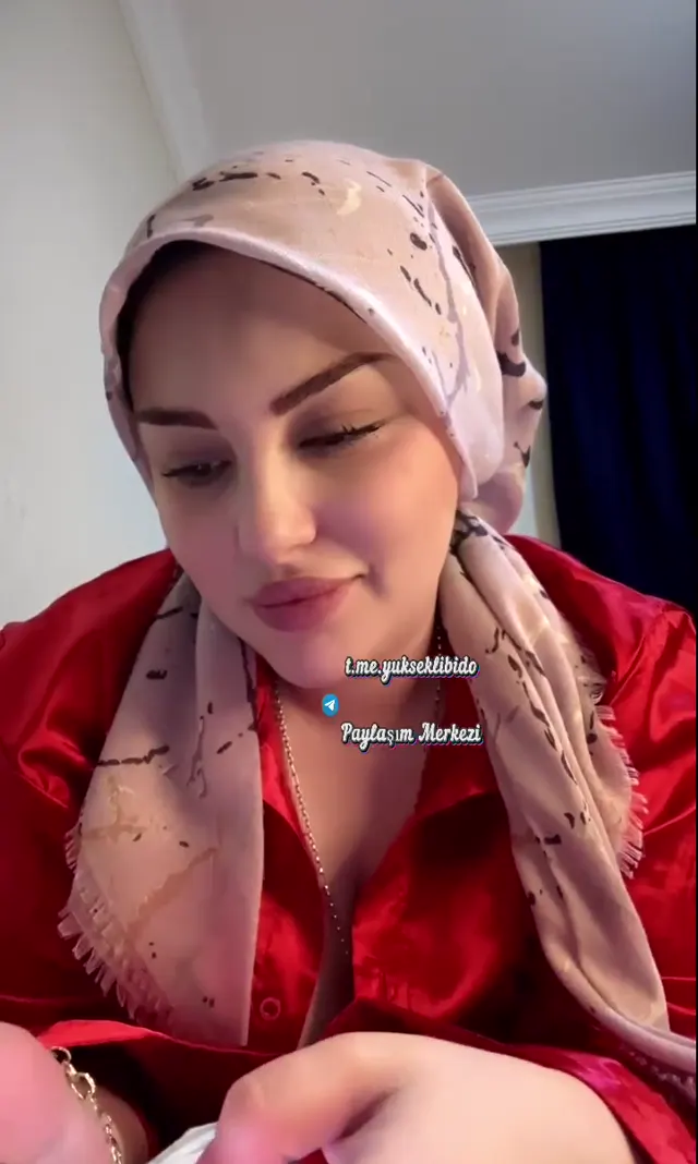 5 🥂🍫Türbanli Iran Güzeli Aysem Tango Live 2025 01 16 22 30 — Canlı Yayınlar · sahne 3