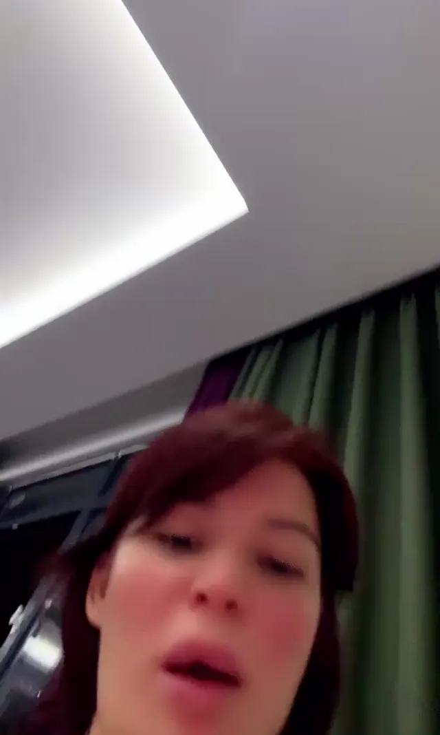 Arzu Yılmaz ifşa Seksi olgundan tangalı yayın seyret — Arzu Yılmaz — Canlı Yayınlar · sahne 1