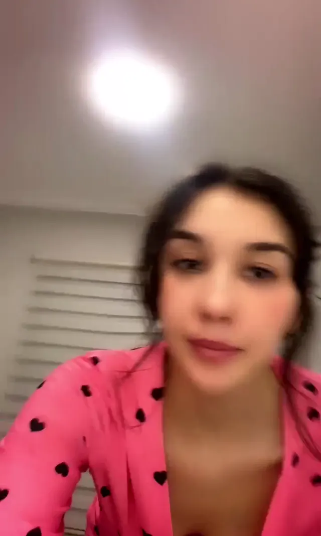 Aymila ifşa Yatmadan önceki full yayınını seyret — Tango Aymila — Canlı Yayınlar · sahne 2