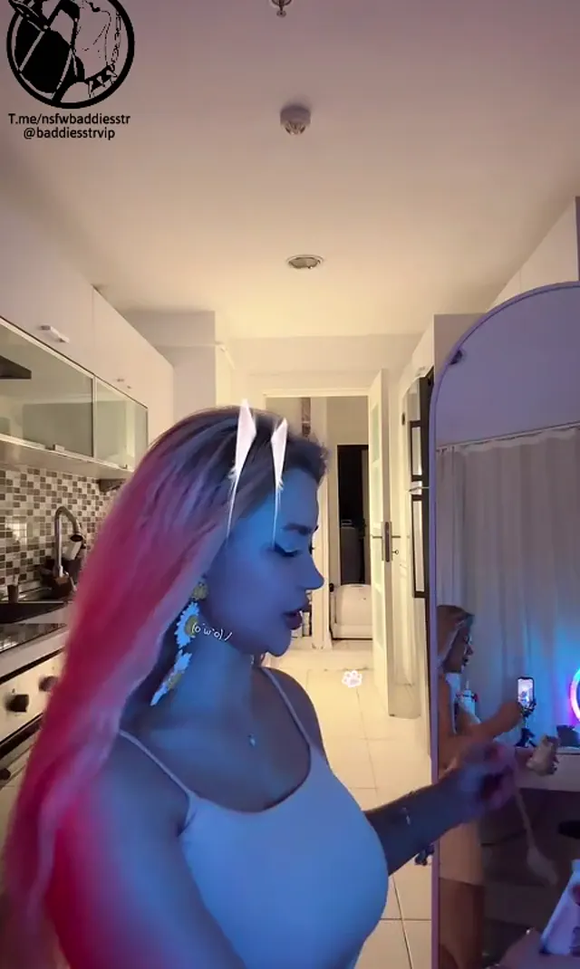 Bigo Kitana — Bigo Kitana Bigo Ifsa Videolari Part 3 · sahne 3