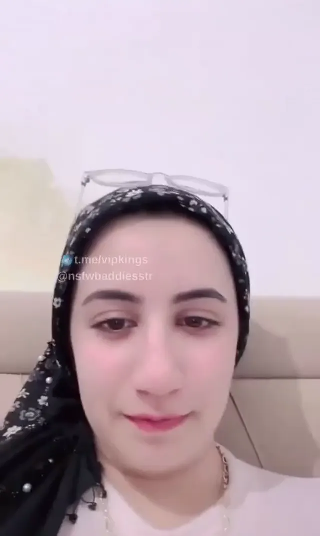 Peri — Bigo Peri ifşa Türbanlı canlı yayında · sahne 3