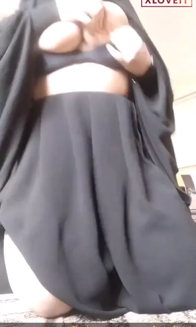 Çarşaflı — Çarşaflı ifşa nude açtı amcığı · sahne 3