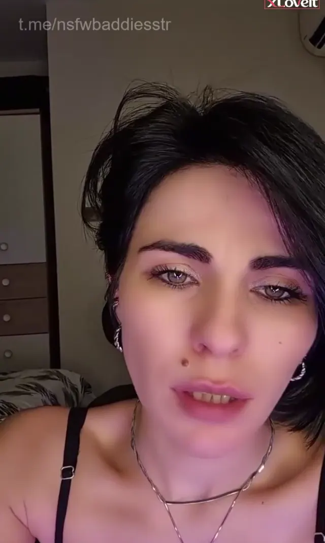 Cat Melis ifşa Fenna hatunun harika yayını — Canlı Yayınlar · sahne 2