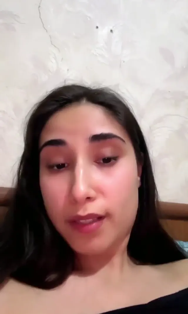 Çiçek — Çiçek ifşa Çıtır kız çok siktirmiş · sahne 3