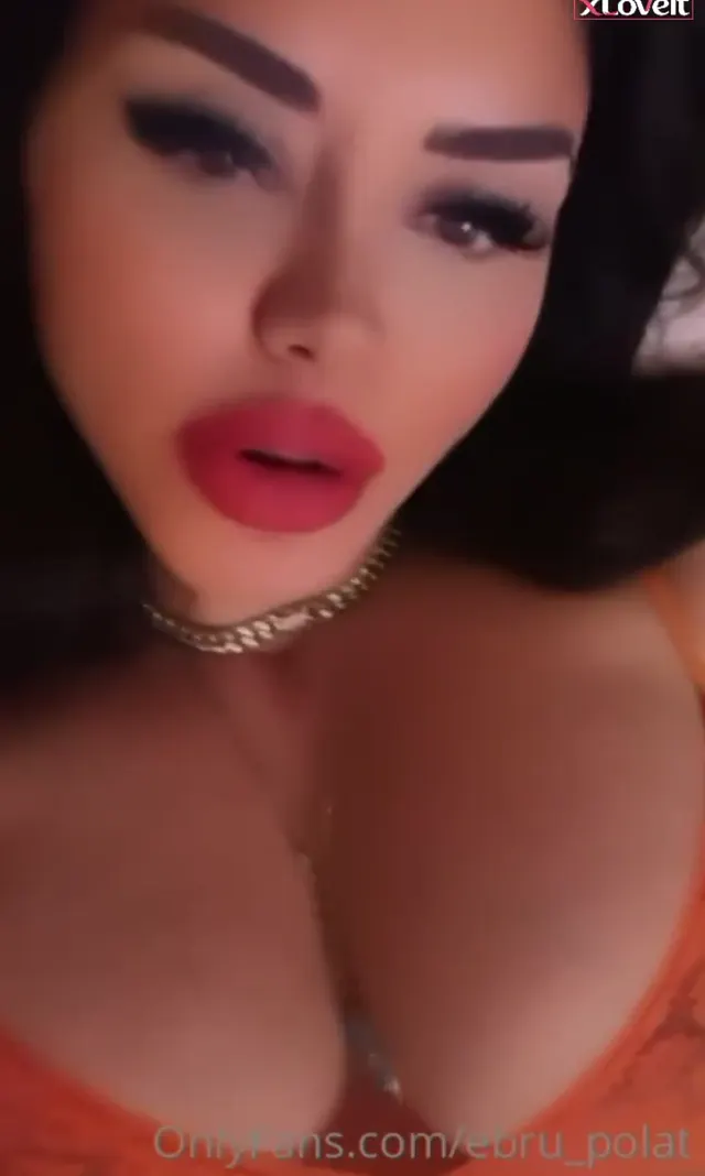 Ebru Polat ifşa nude videolar izle — Ebru Polat — Canlı Yayınlar · sahne 2