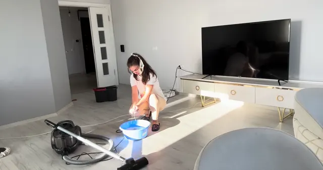 Eda Nur Kilic Youtube Katil Ifsa Salon Temizliyoruz — Eda Nur Kılıç — Türk ifşa · sahne 3