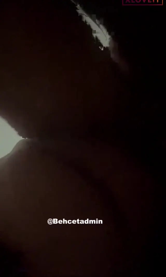 Elif Tanyelitan Porno Sikilirken yayın açtı — Elif Tanyelitan — Amatör Porno · sahne 1