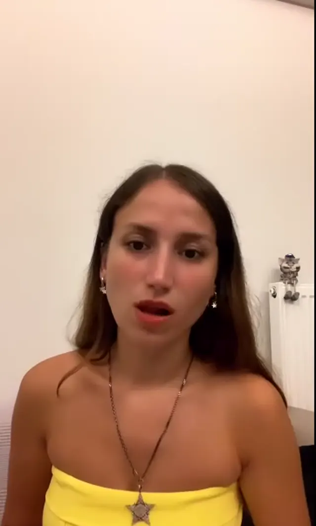 Eylül Deniz — Eylül Deniz Normal · sahne 3