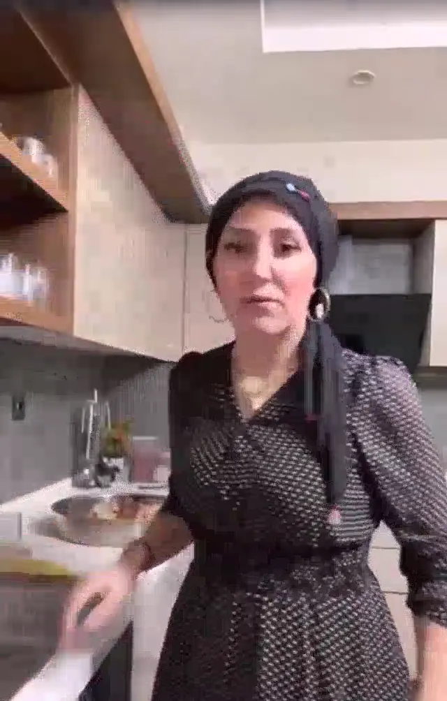 Fatma ile Her Telden — Fatma ile Her Telden Katıl Youtube Part 1 bedava seyret · sahne 3