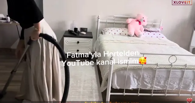 Fatma ile Her Telden Katıl Youtube Part 17 — Fatma ile Her Telden — Türk ifşa · sahne 3