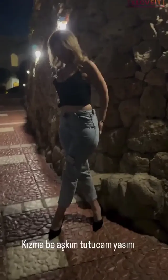 Fidan Hoca ifşa Abonelik videolar Bedava izle — Fidan Atalay — Türk ifşa · sahne 3