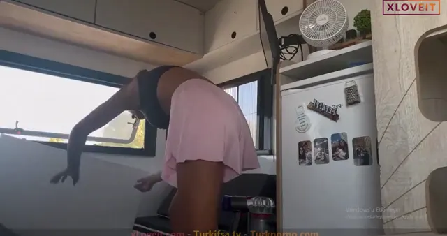 Göksu Düldül ifşa nude Youtube katıl Part 15 seyret — Göksu Düldül — Türk ifşa · sahne 1