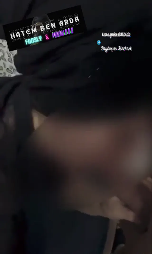 Hijabselin Mükemmel Videoları - Part 17 — Hijab Selin — Türk ifşa · sahne 1