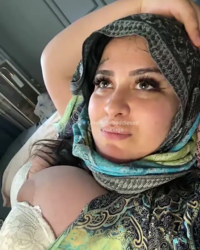 Kadertiniz — Kadertiniz ifşa Türbanlı iri yarı hatun · sahne 1