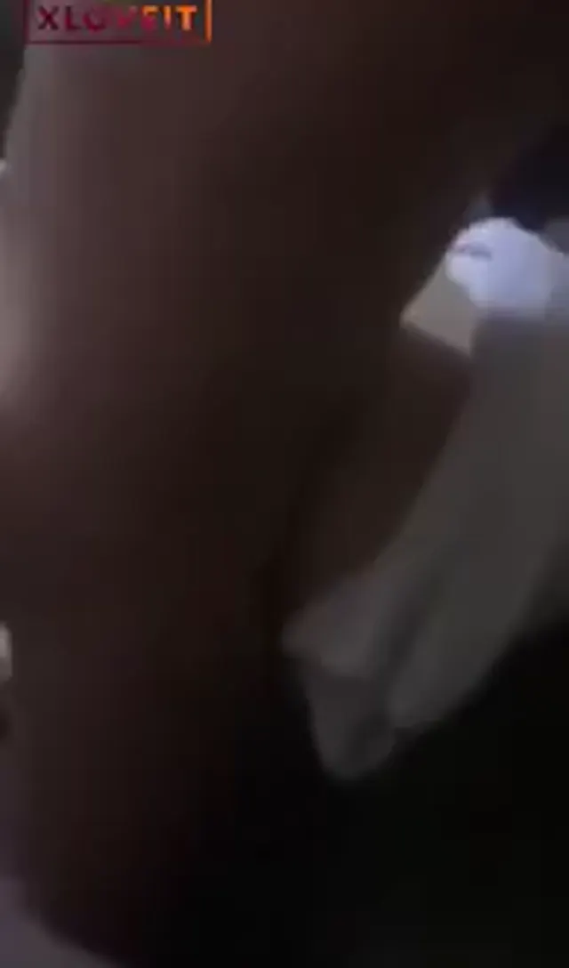 Karısını yanında çalışan elemanına siktiriyor — Amatör Porno · sahne 3