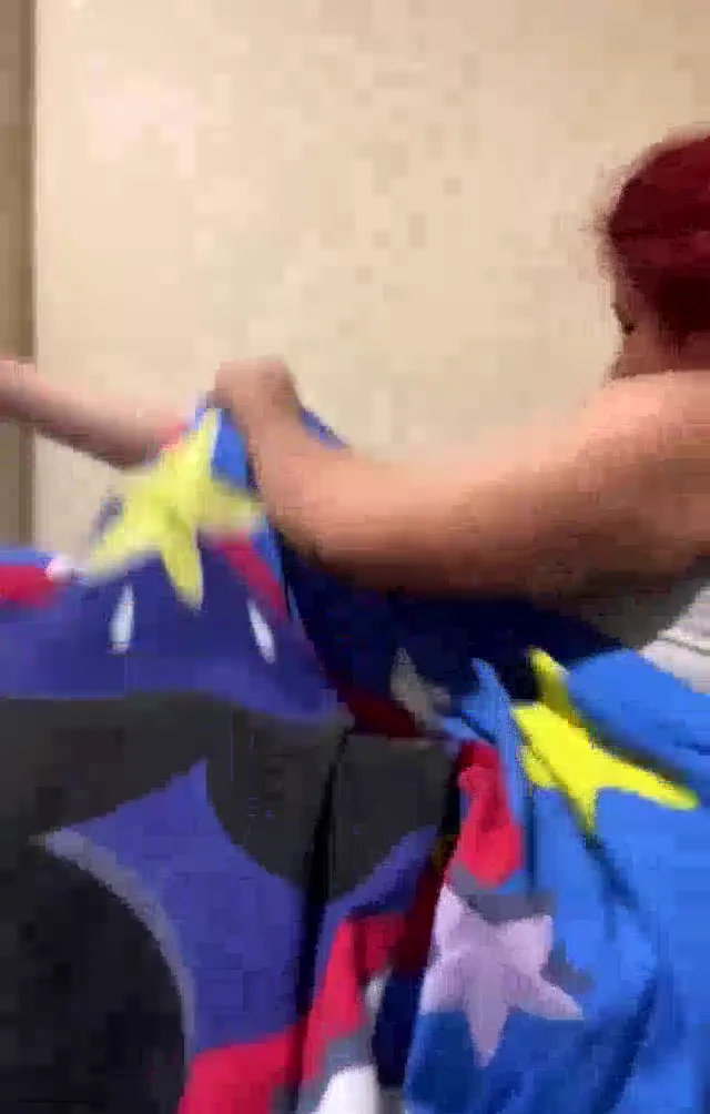 Lezbiyen ifşa Şişman Cansu zayıf kızı parçaladı — Bedava Porno · sahne 3