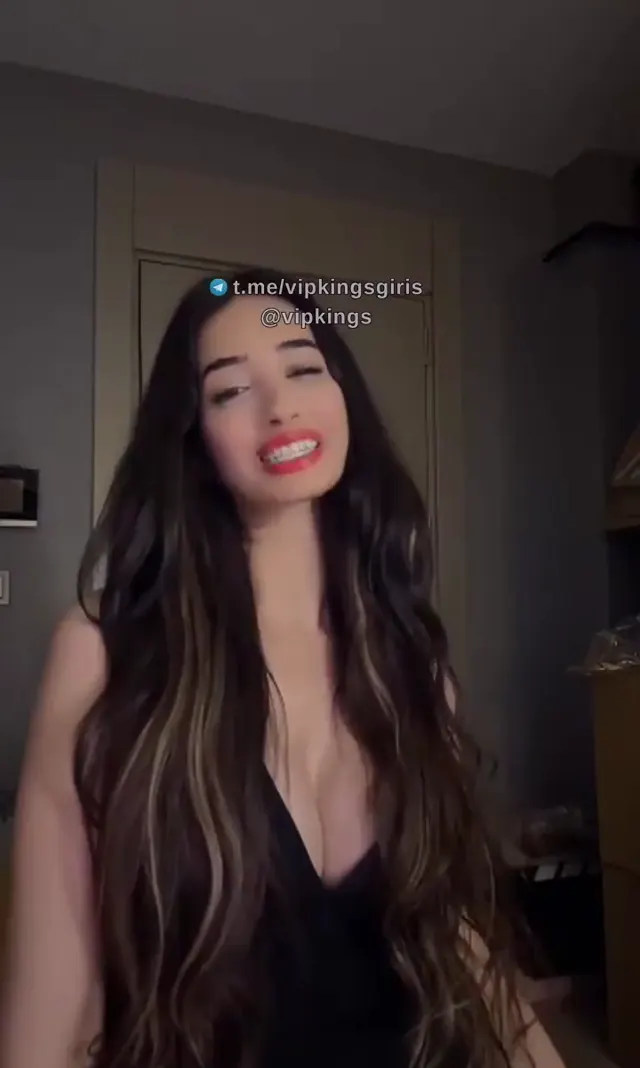 Melisa ifşa Çıtır güzel kızın Mico canlı yayını — Melisa — Bedava Porno · sahne 2