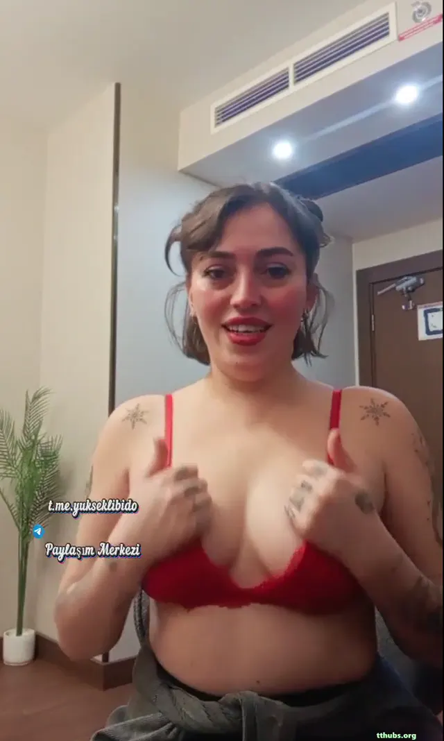 Tango Melodi — Melodi Özel Ve Grup · sahne 1