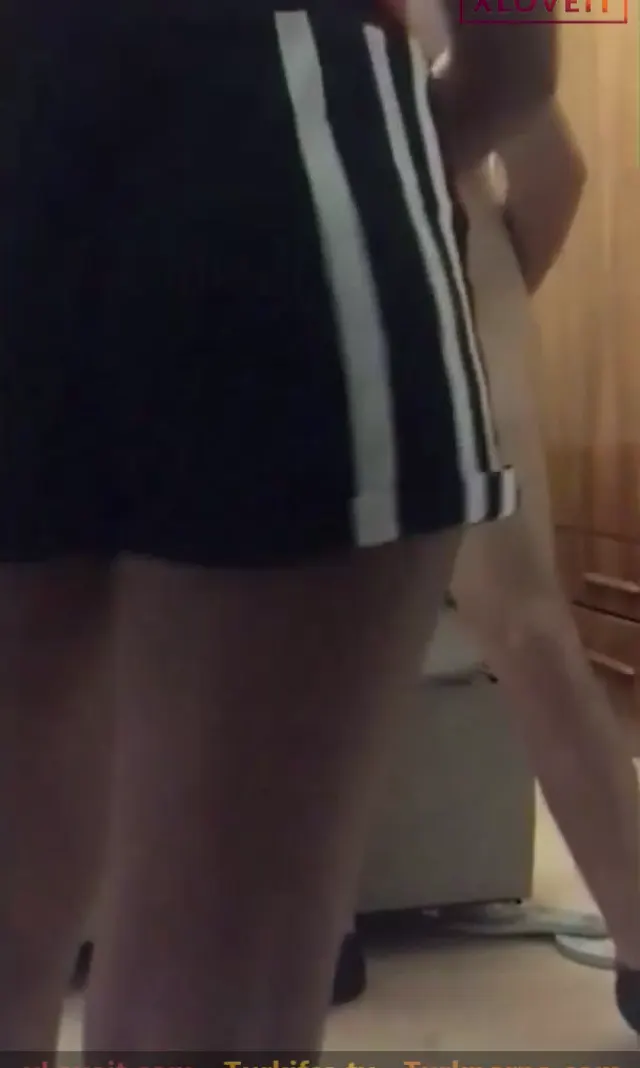 Mistress Afitap ifşa Kölesinin sikine taşağına tekme sert yaptı — Mistress Afitap Sultan — Türk Porno · sahne 1