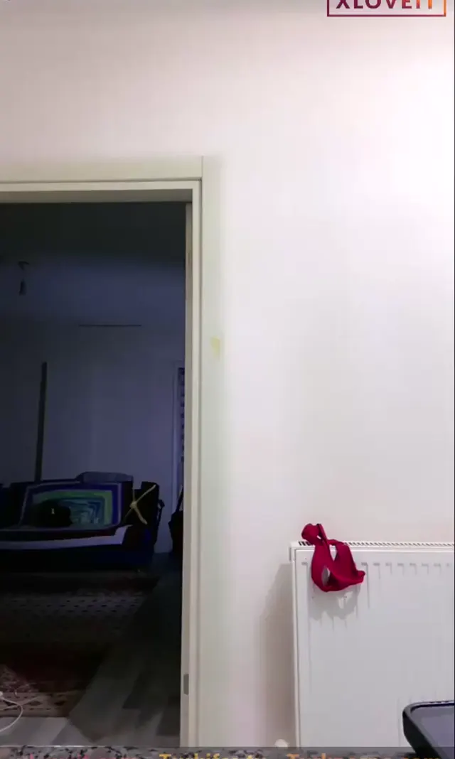 Neon Pembe ifşa Türbanlı kaşar canlı yayında soyundu — Canlı Yayınlar · sahne 2