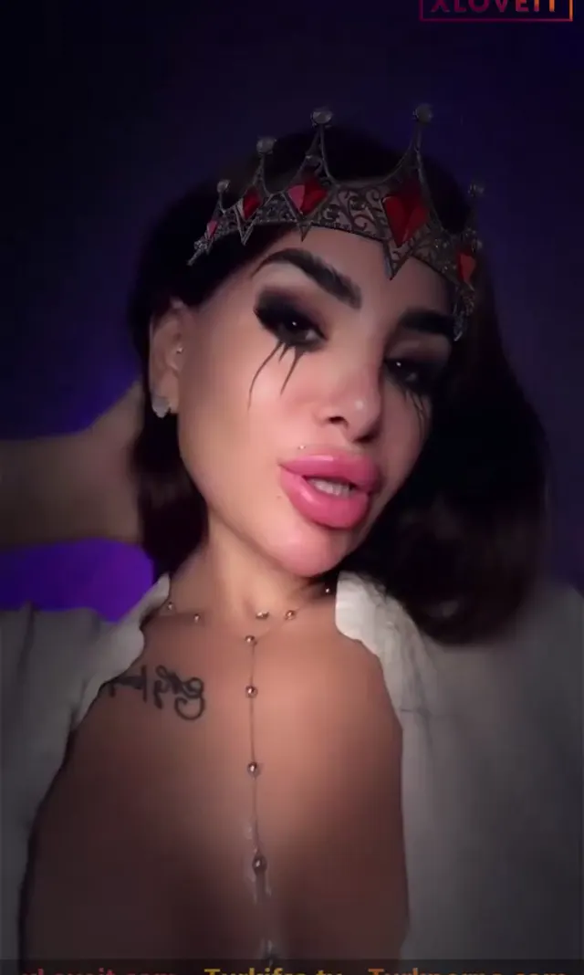 Tango Okşana ifşa nude yayın seyret — Tango Oksana — Canlı Yayınlar · sahne 1