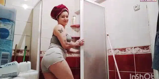 Prenses Annesi ifşa Katıl Youtube video Part 17 — Prenses Annesi — Bedava Porno · sahne 1