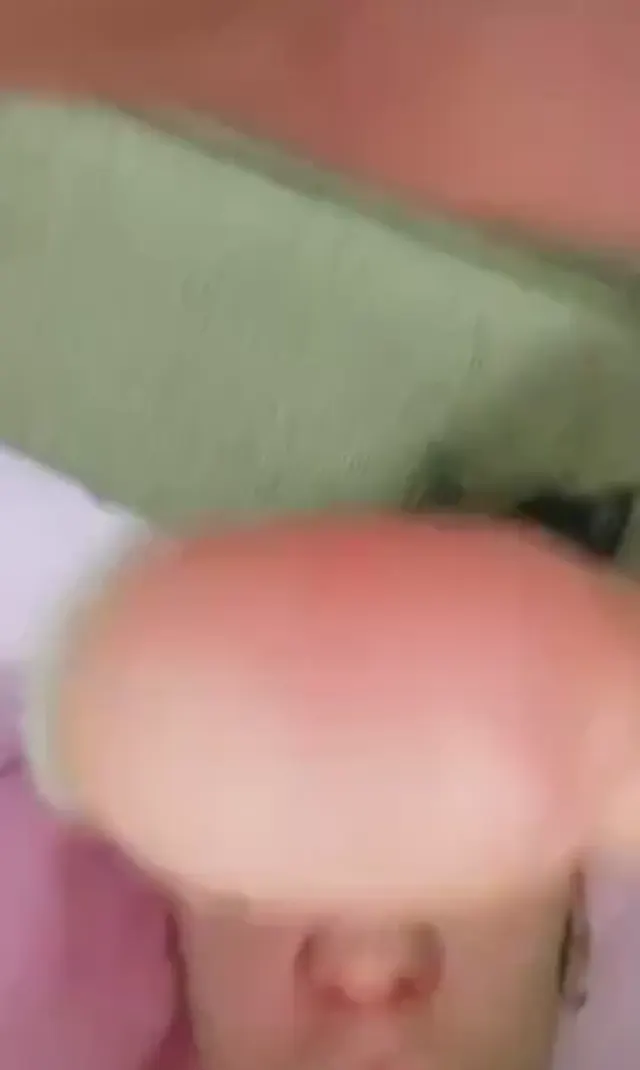 Üniversiteli genç çift canlı Sakso seks yayını — Amatör Porno · sahne 1