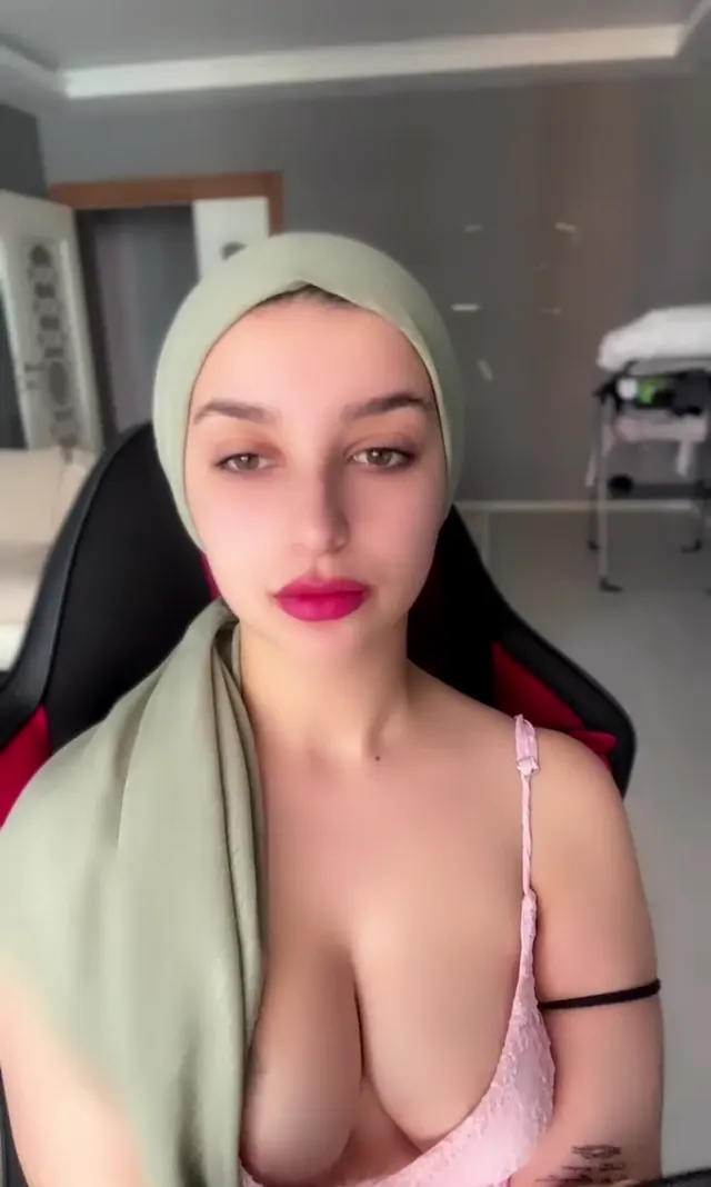 Samira — Samira ifşa Türbanlı kaşarın 1 sate yakın yayını · sahne 3