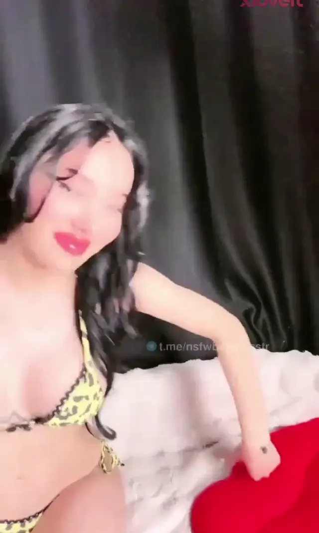 Sisters ifşa 2 seksi ateşli çıtırın yayın videosu — Tango Sisters — Canlı Yayınlar · sahne 3