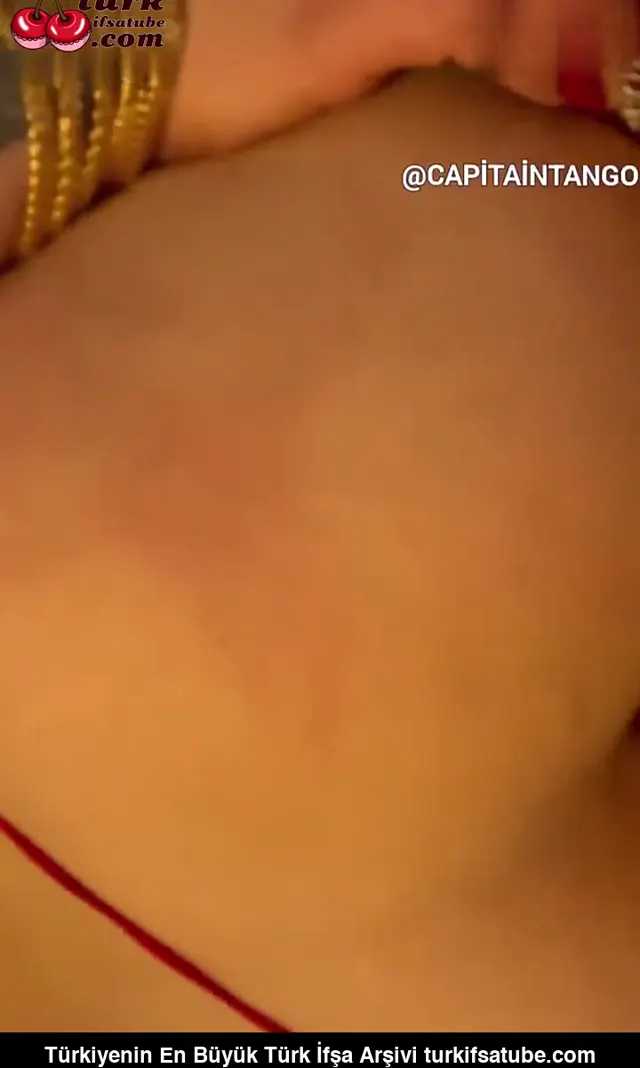 Tango Açelya — Tango Acelya Porno Erkekler Grubu Seks Yapiyor · sahne 2