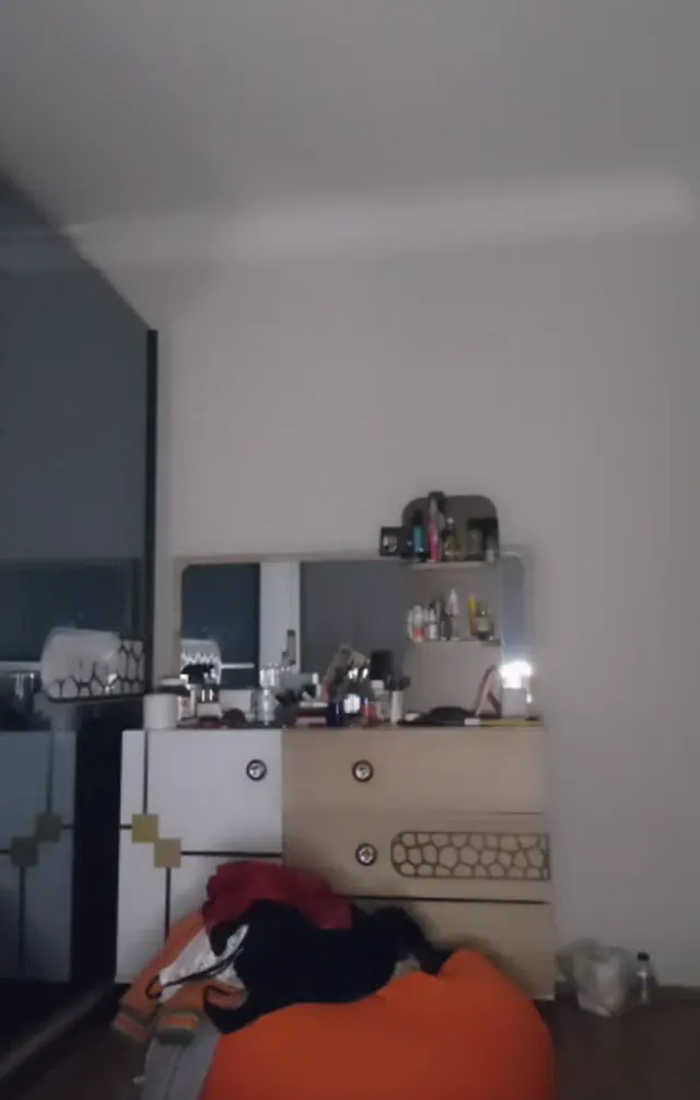 Tango BigAss ifşa Yırtmaçlı elbisesiyle göt show yaptı — BigAss — Bedava Porno · sahne 3