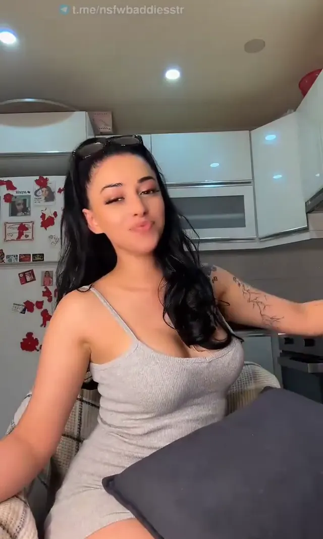 Tango Eda ifşa Harika Türk kızının canlı yayını — Tango Eda — Canlı Yayınlar · sahne 3