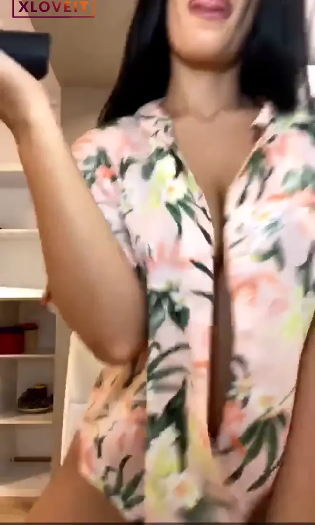 Tango Habibi — Tango Habibi ifşa nude EFSO · sahne 1