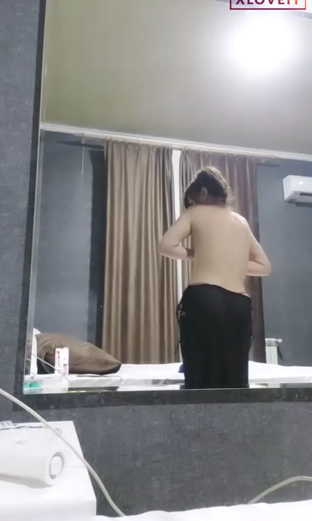 Leila — Tango Leila ifşa Otel odaısnda yayın açtı · sahne 2
