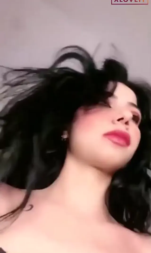 Tango Nehir ifşa nude yatakta kıvrandı — Tango Nehir — Canlı Yayınlar · sahne 1
