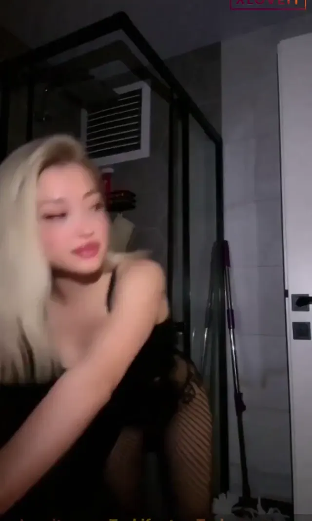Serina — Tango Serina ifşa Canlı yayın videosunu seyret · sahne 2
