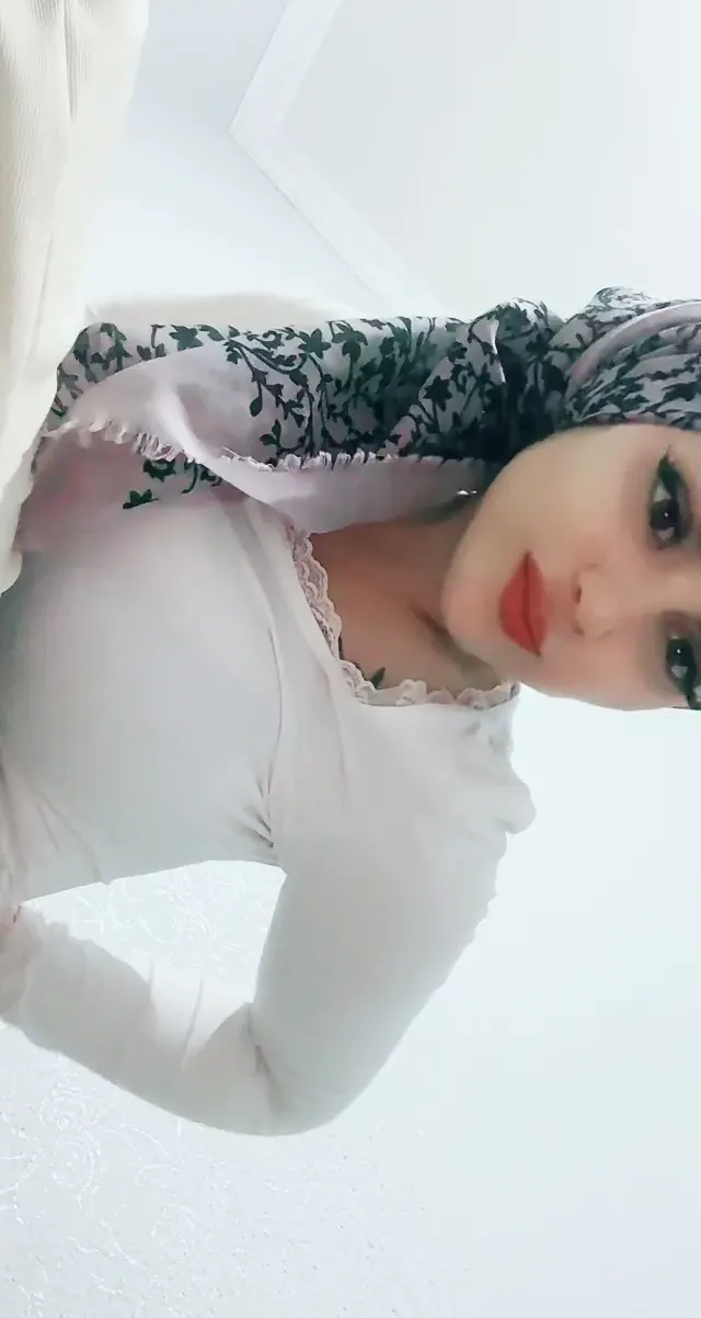 Türbanlı Ponçik özlem ifşa Tango videoları Part 6 — Ponçik Özlem — Canlı Yayınlar · sahne 3