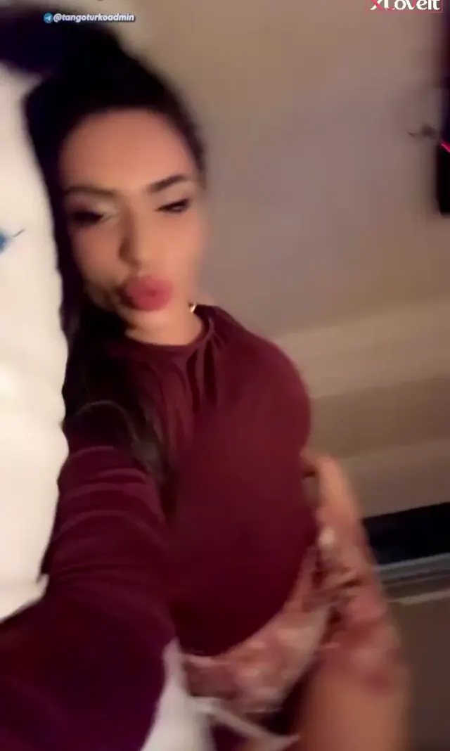 Türkan Aliyeva ifşa nude canlı yayını — Canlı Yayınlar · sahne 3