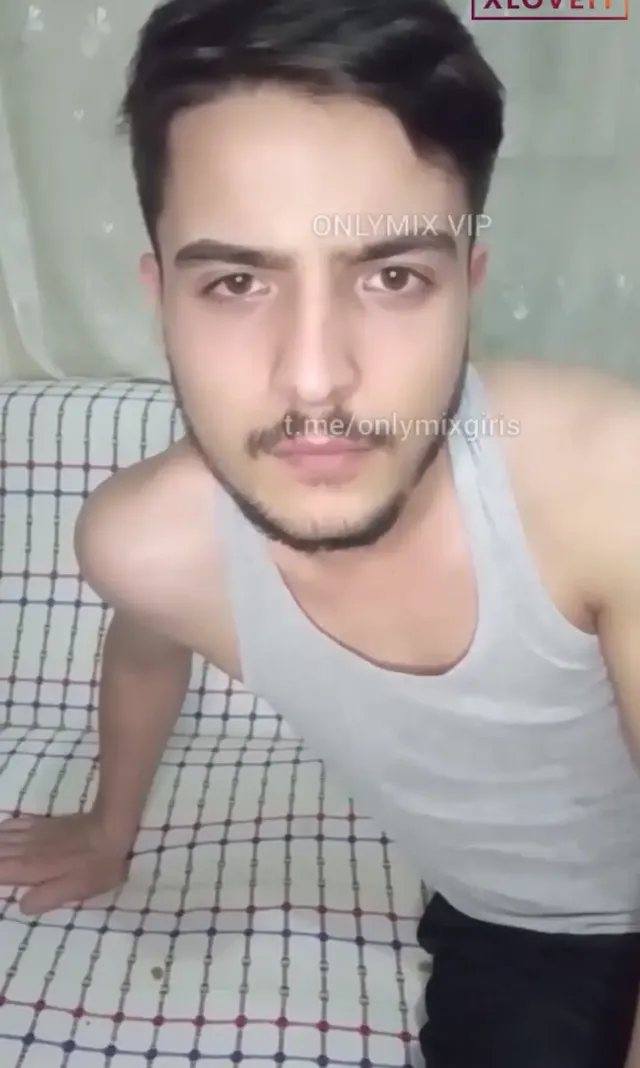 Yakıcı kız — Yakıcı Kız ifşa Manitasıyla canlı yayında · sahne 3