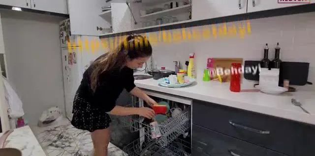 Zeynep Tümbek ifşa Katıl Youtube Part 119 seyret — Zeynep Tümbek — Bedava Porno · sahne 2