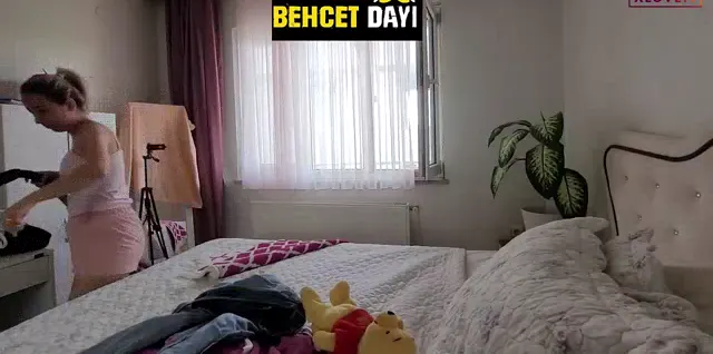 Zeynep Tümbek ifşa Katıl Youtube Part 75 seyret — Zeynep Tümbek — Bedava Porno · sahne 3