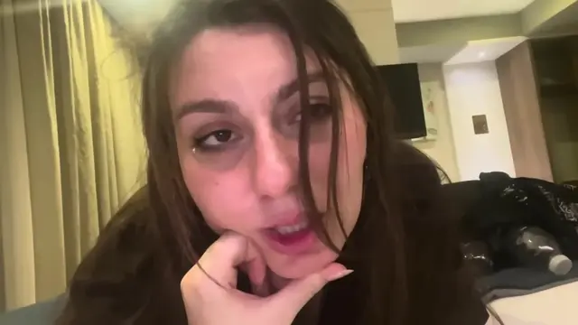 Youtube Katıl — Aleyna Karakas Youtube Katil Ifsa Vlog Otelde Beraberiz Sohbet Muhabbet Part 1 — Aleyna Karakaş
