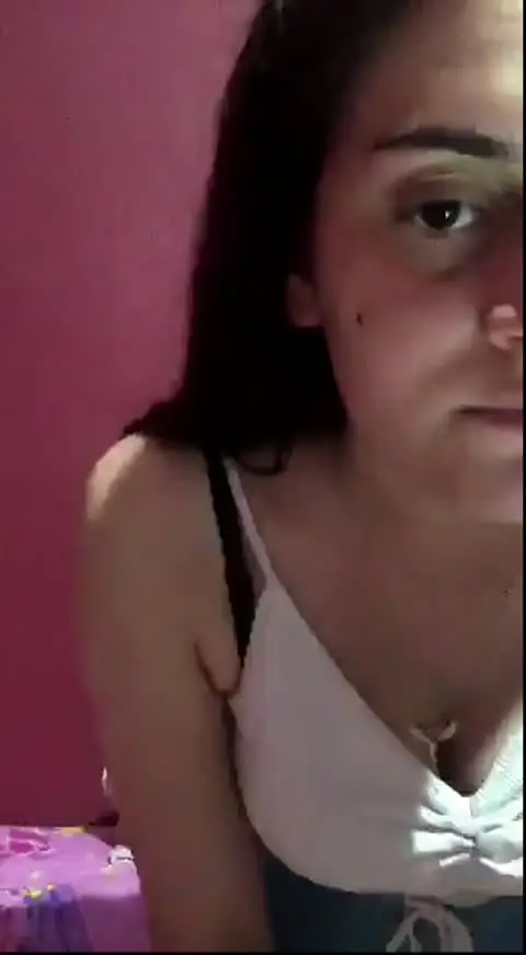 Ecem Nur