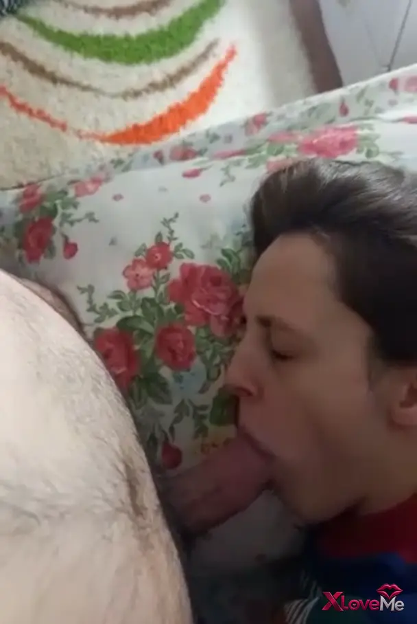Rokettube — Enişte Porno Baldız sakso çekip büyük yarrak yedi