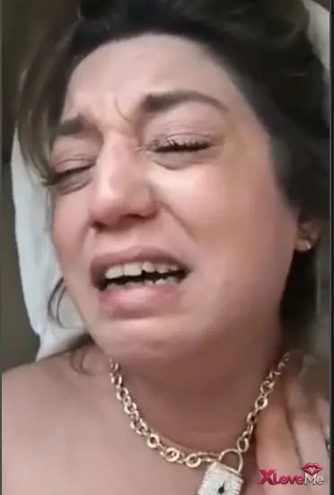 Amatör Sex — Kadın acıdan ağlıyor ama durmadan sikmeye devam