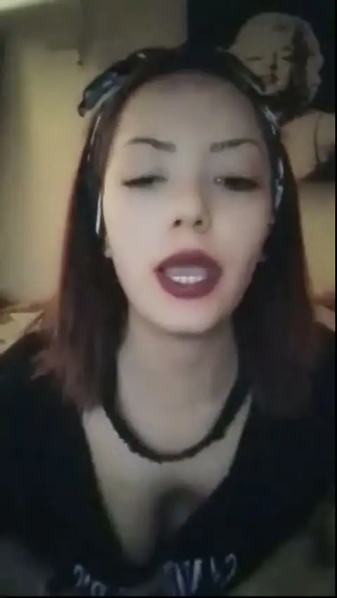 Mia