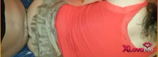 Türk İfşa Sitesi — Milf Sex izle etek giydirip kucağa almış