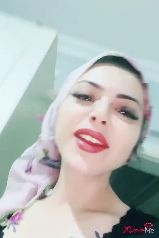 Tesettürlü — Ponçik özlem ifşa Türbanlı kızın tango videoları Part 4 — Ponçik Özlem